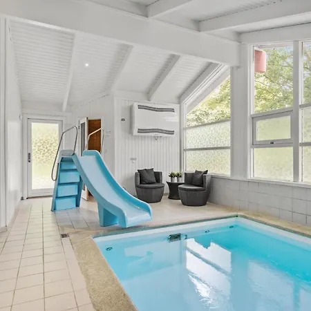 Holiday home Amazing In With Sauna